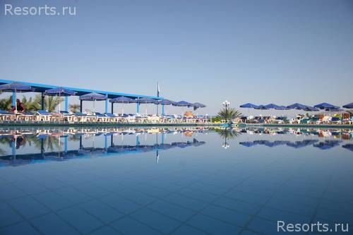 Queens Bay Hotel 13